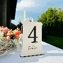 Numéros de table en bois, Mariage rustique.webp