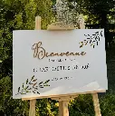 Panneaux de bienvenue mariage en bois motif fleur2.webp