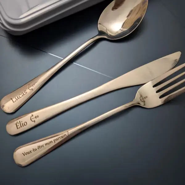 Pack couverts argentés personnalisés