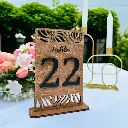 Numéros de table en bois pour événement avec motif