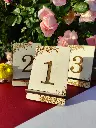 numeros de table en bois, chevalet pour mariage en bois